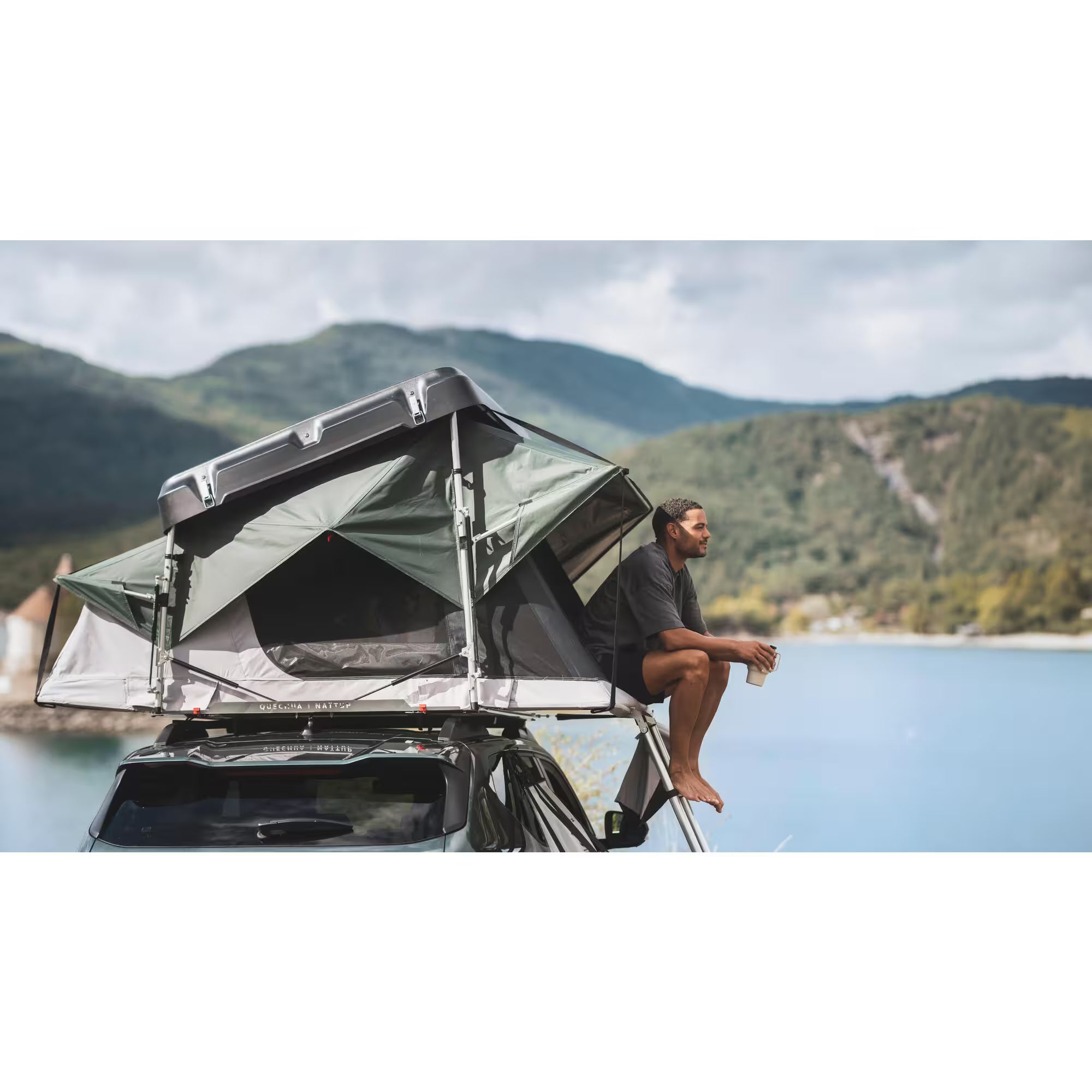 Quechua x NaïtUp – Tente de toit rigide Fresh&Black (2 places)